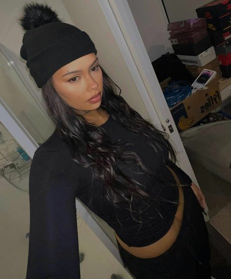 vaynenz sexy pornstar pictures