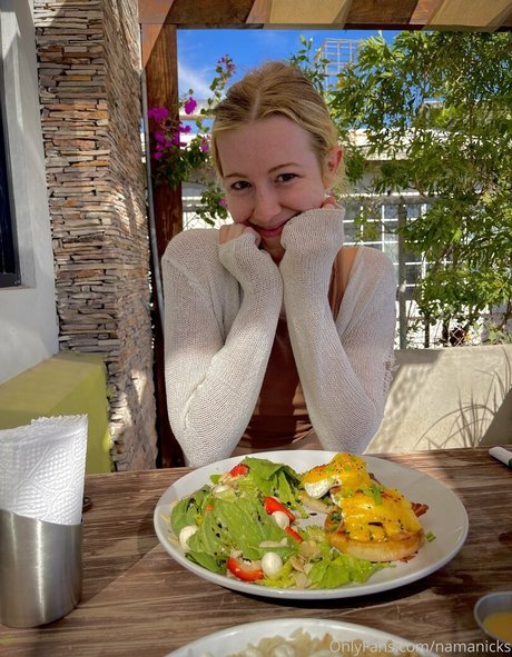 namanicks model hot pics