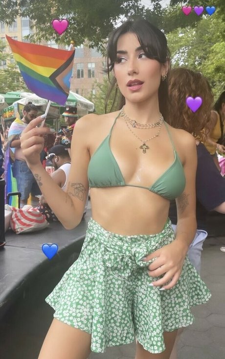 dela roo porn star photo