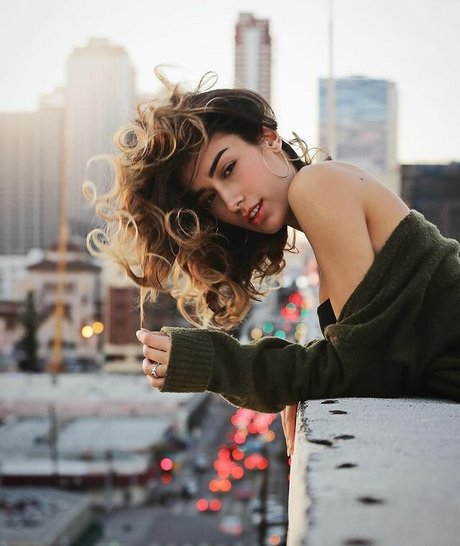 dela roo pornstar pretty pic