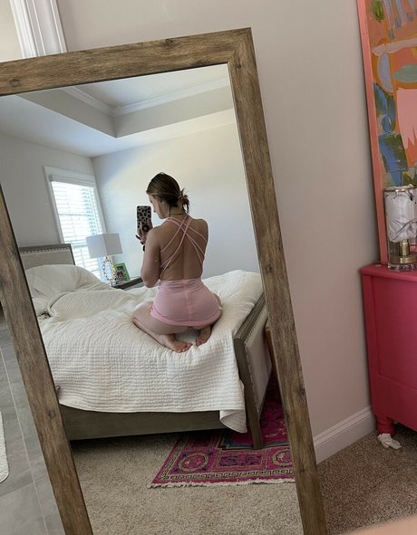 Peach Perfect model xxx pictures