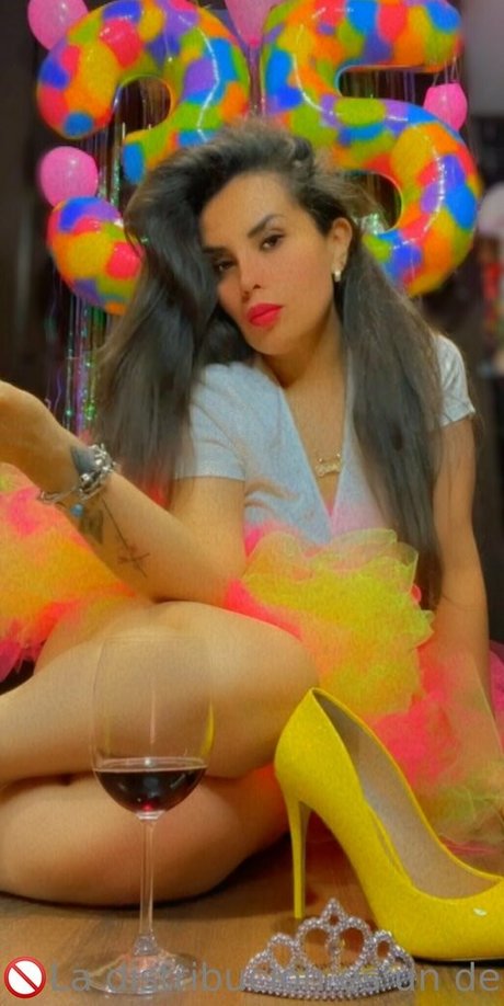 iamfey high quality actress pic