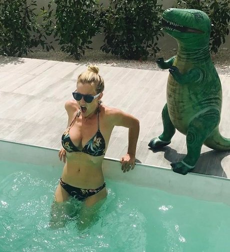 Helen Skelton pornstar xxx gallery