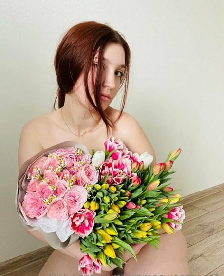 emmasweetness1 perfect model img