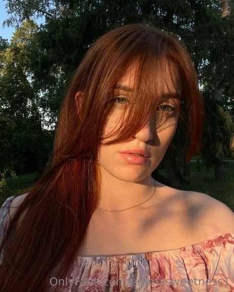 emmasweetness1 pornstar beautiful pics