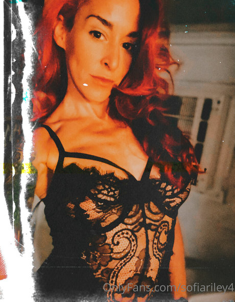 sofiariley4 adult actress image
