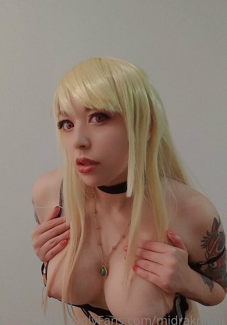 midraknight pornstar nude photo