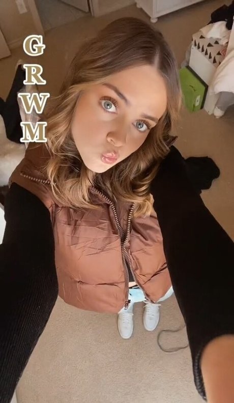 Lauren Mae porn model image