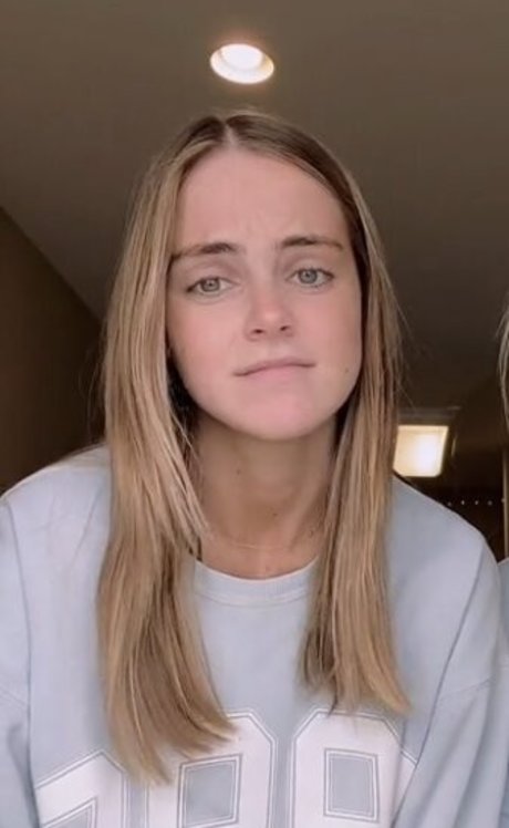 Lauren Mae erotic star archive