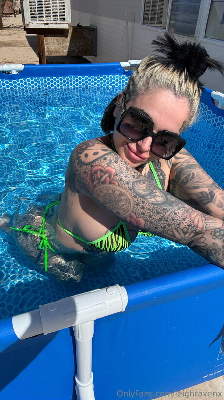 leighravenx model exclusive galleries