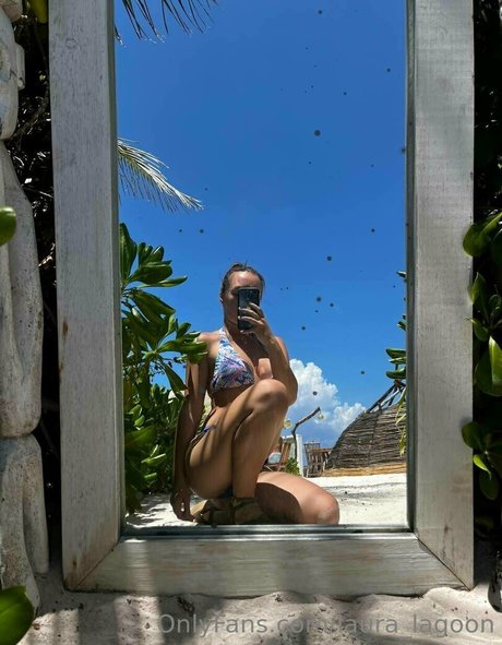 laura lagoon naked actress pictures