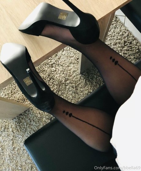 bbella69 pornstar adult img