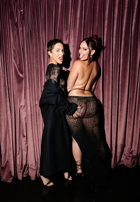 amateur lesbian onlyfans beautiful nude photos