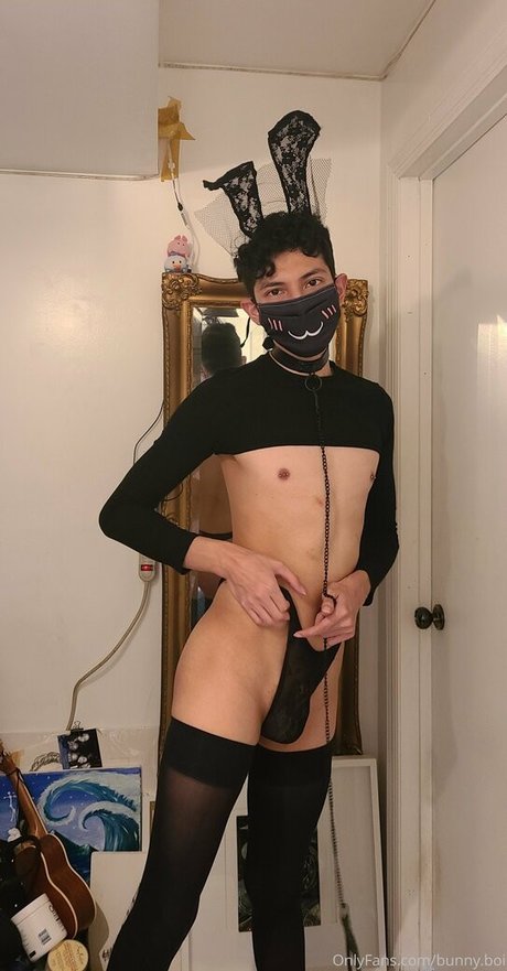 twinku sexy actress pictures