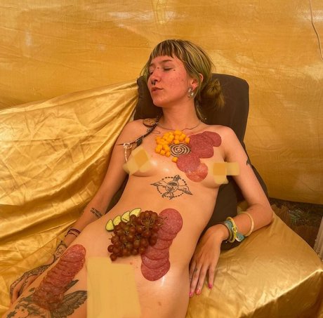 marsecho hot pornstar image