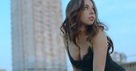 Louisa Lytton sexy model picture