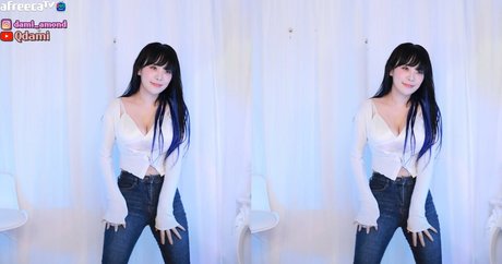 japanese blowjob onlyfans hot porn gallery