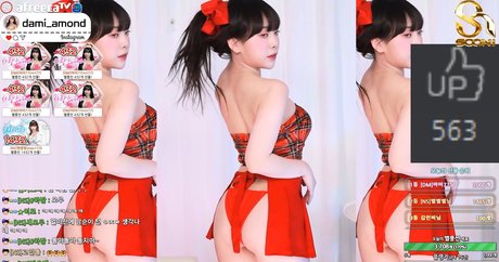 dami amond exclusive model picture