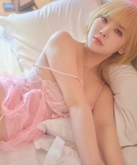 dami amond pornstar hot photo