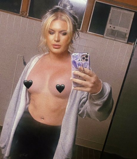 Jamie Senegal star beautiful gallery