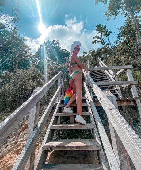 Danni Menzies star porn archive