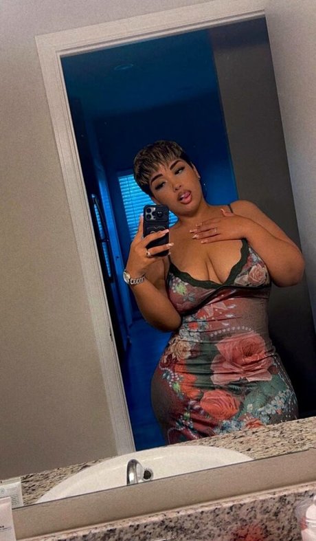 Trap7x art pornstar photos