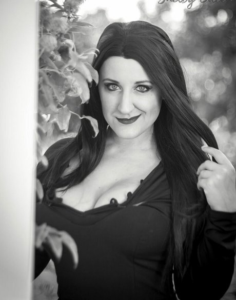 shelbyeileencosplay model hot pic