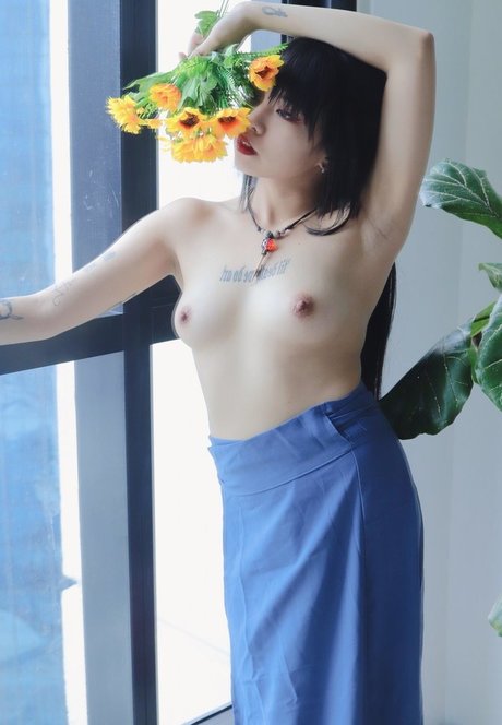 on1ashie top actress gallery