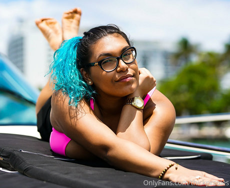 thickprsoles beautiful pornstar pic