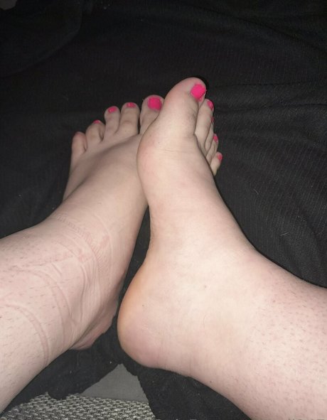 hell247 free model photo