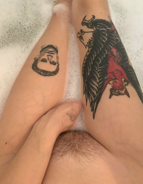 parisbush pornstar xxx pics