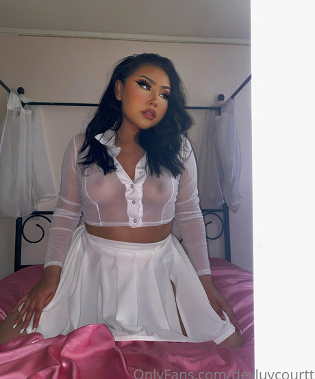 deyluvcourtt model porn archive