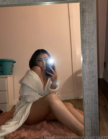 deyluvcourtt pornstar sex picture