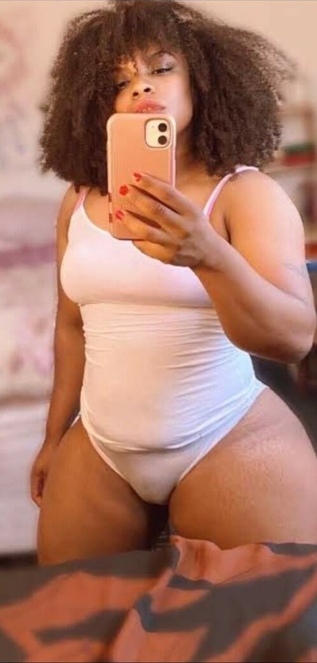 Elle themuse erotic actress pictures