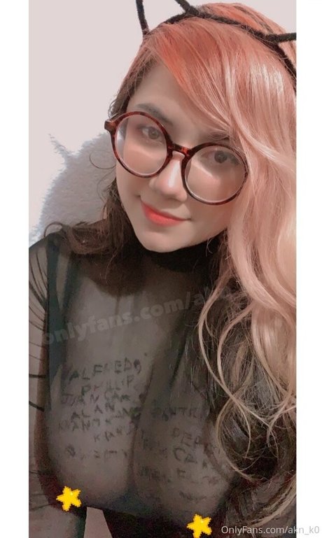 akn k0 star sexy images