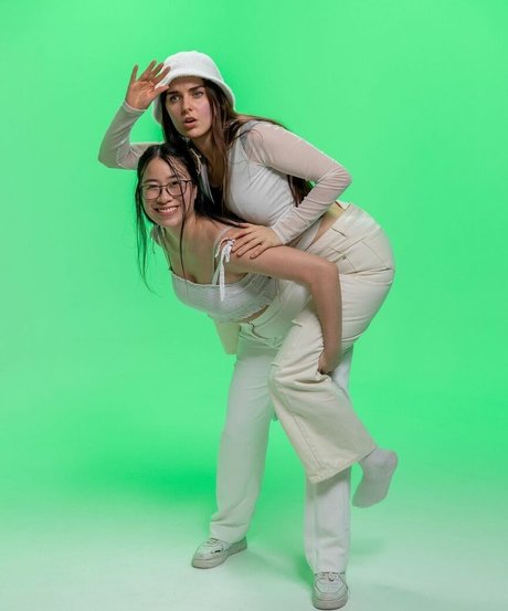 Oasisonoverwatch pornstar art photo