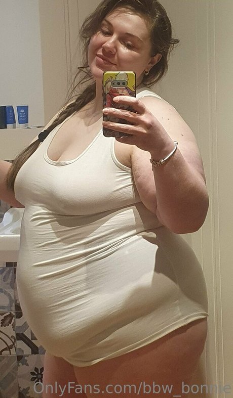 bbw bonnie model top photo