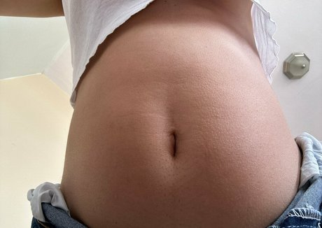 foodbabyqueen Quick model image