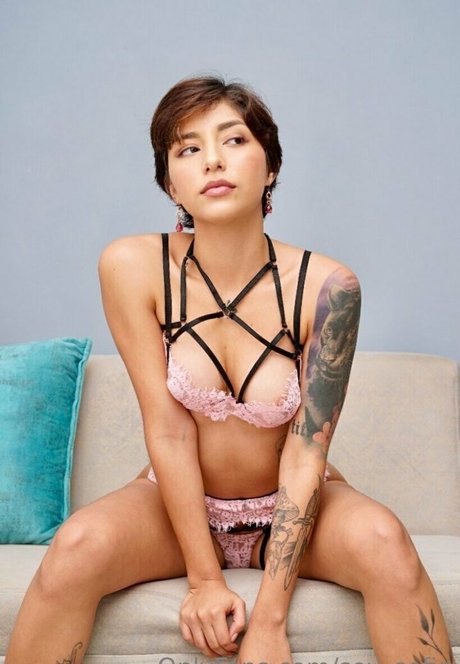 big tits teen onlyfans sexy nude gallery