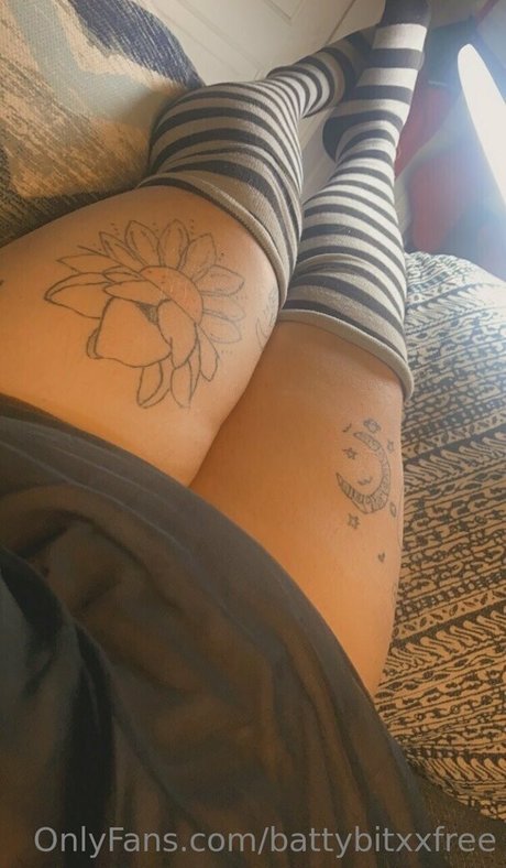 battybitxxfree model adult pics