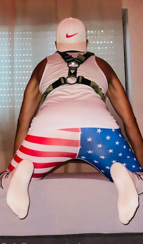 snkrs uncensored nice star pics