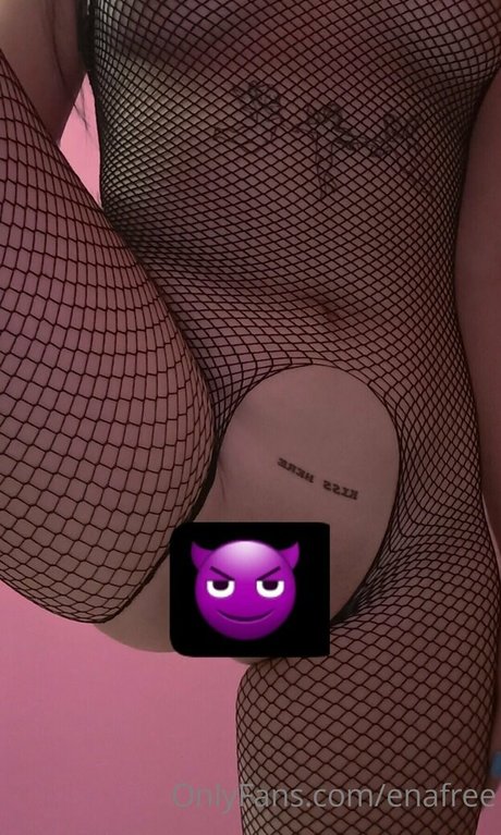 enafree star sexy images