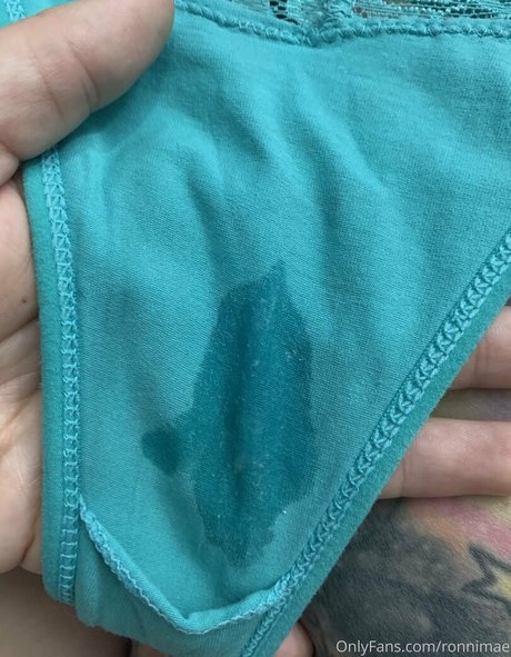 ronnimae pornstar erotic archive