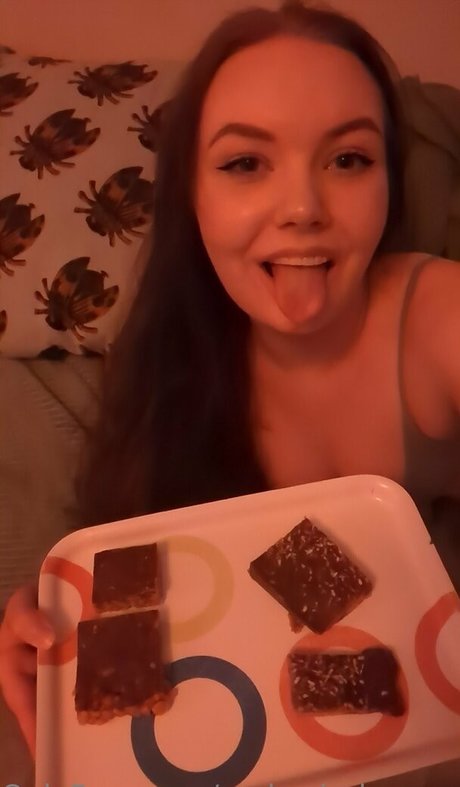 young ebony onlyfans adult pic