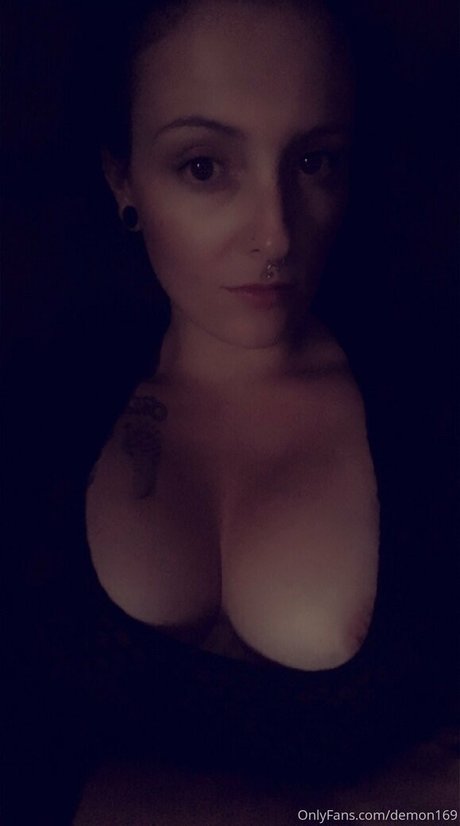 demon169 pretty model gallery