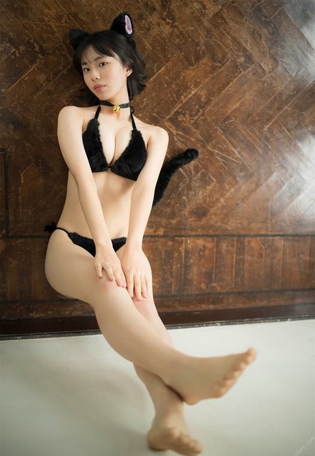 Kikuchi Hina porn model archive
