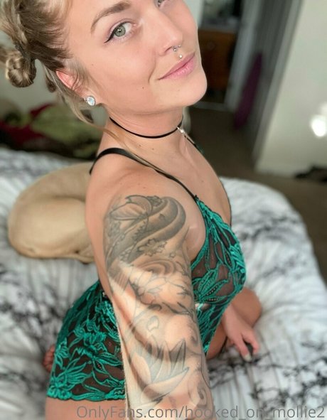 asian piercing onlyfans art nude image