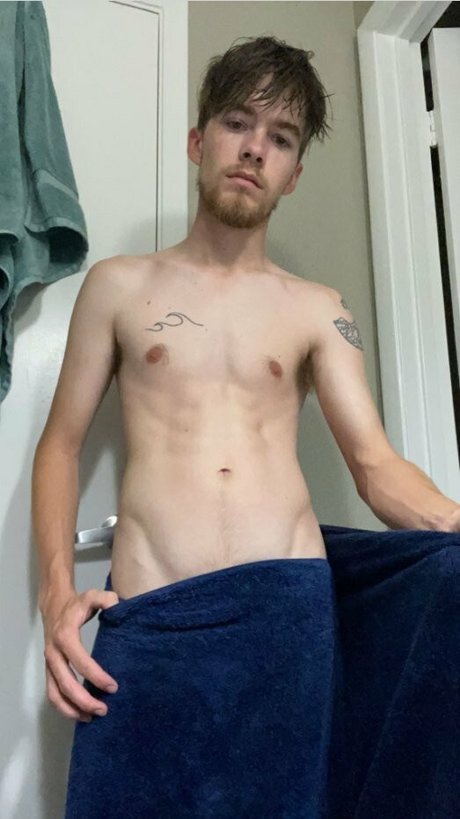 ladyknox Profile pic