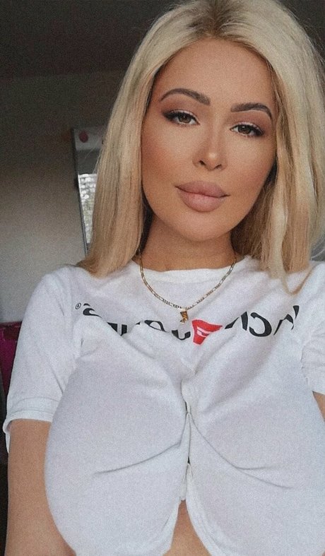 miss lia promos perfect pornstar photos