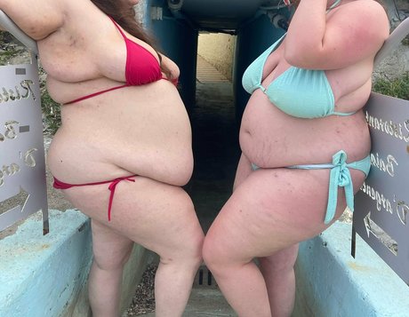 bbw demetra model pretty pictures